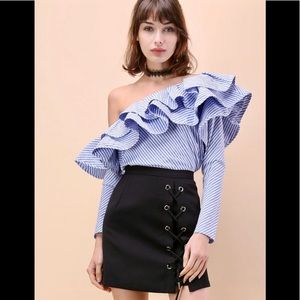 ONE-SHOULDER STRIPED RUFFLE TOP SIZE XS